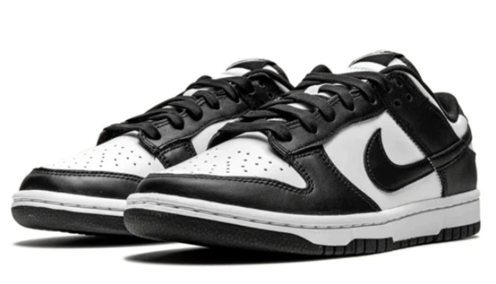 NIKE DUNK LOW BLACK/WHITE